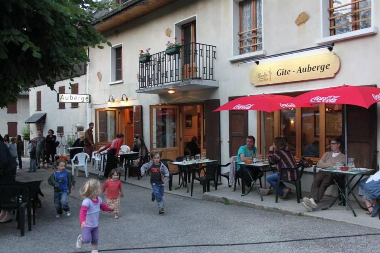 Gite Auberge L'Herbe Tendre Saint-Pierre-dʼEntremont Buitenkant foto
